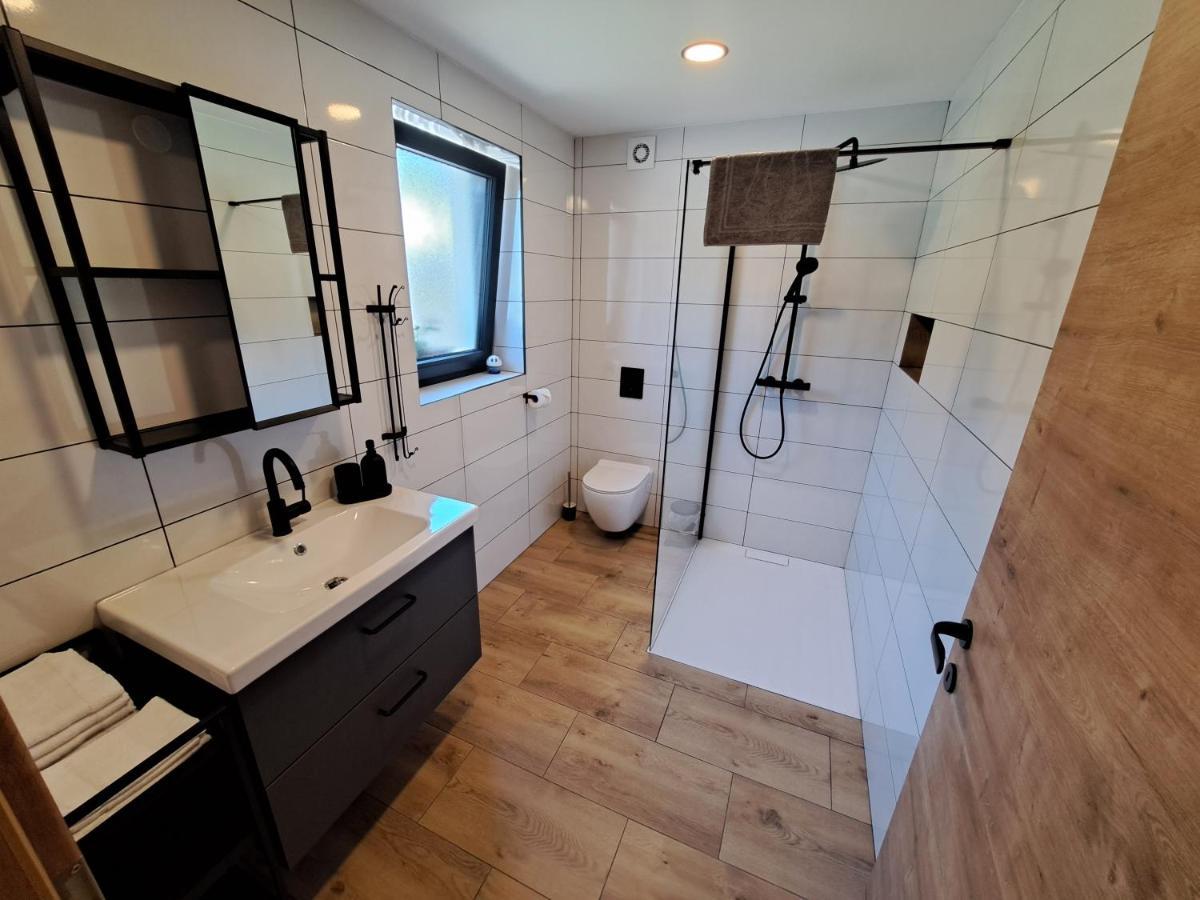 Riverside Apartma 2, Кранска гора Екстериор снимка
